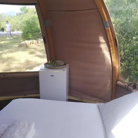 Les O De 1 Unique Tente Wigwam Avec Sa Piscine Privative Xxx Avec Supplement Xxx
